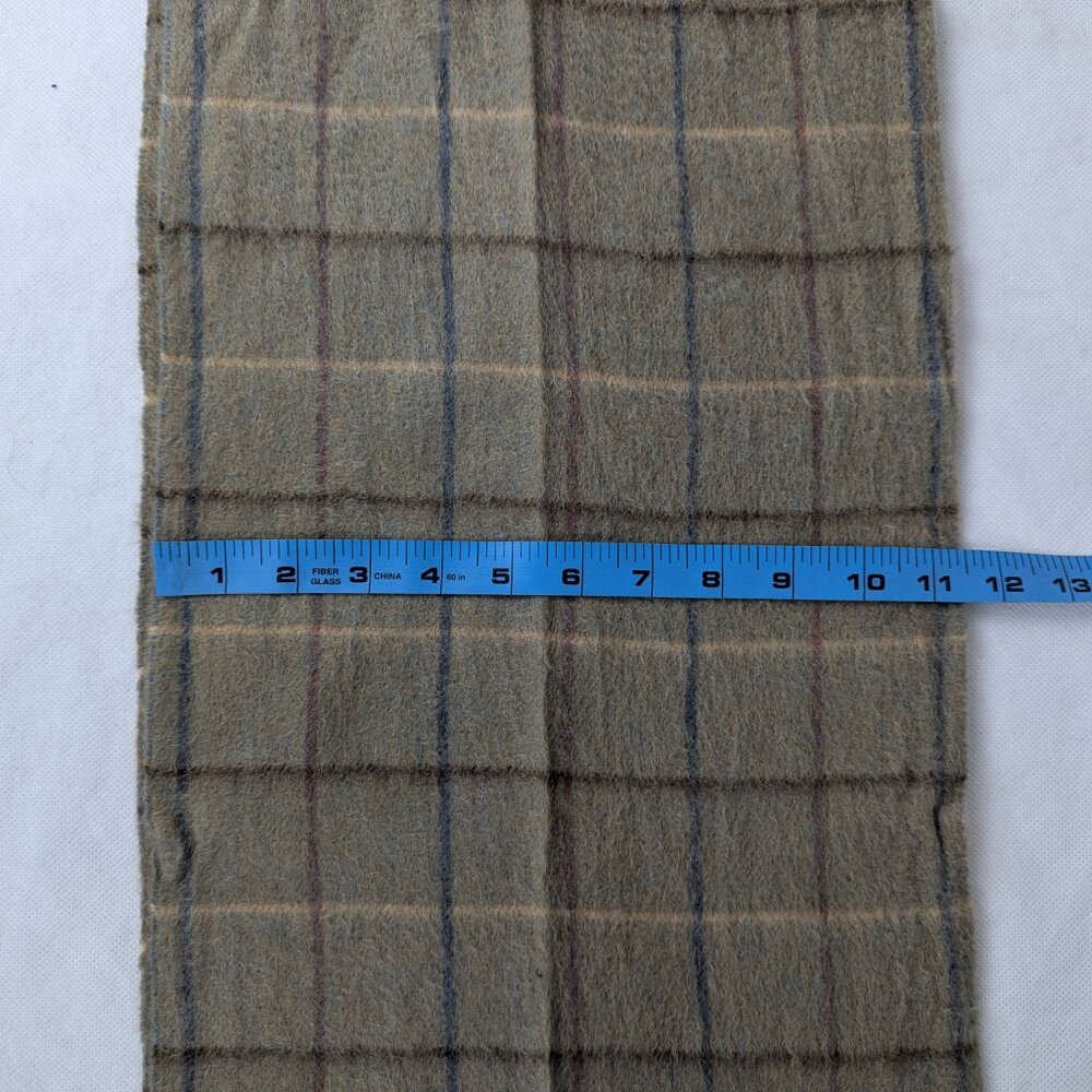 Burberry Cashmere Scarf Green | Unisex | Timeless Check Look | Fast Dispatch - Picture 6 of 6
